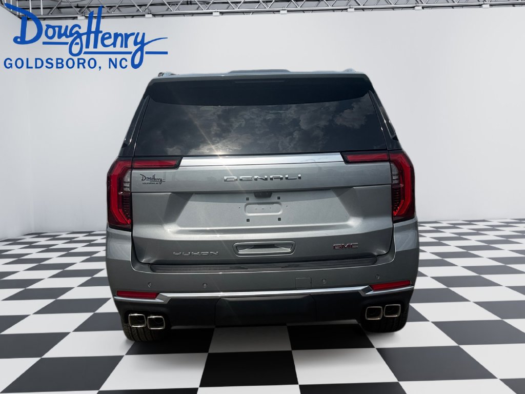 New 2026 GMC Yukon Denali w/ Denali Reserve Package AWD/4WD image 4