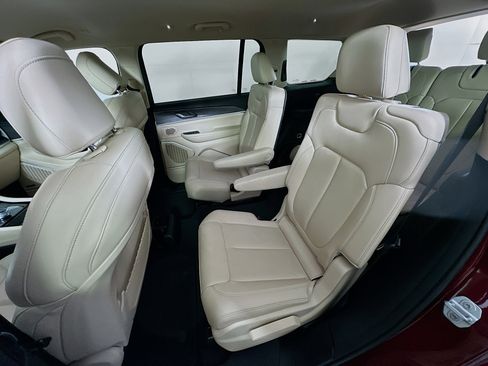 Used 2021 Jeep Grand Cherokee L Limited image 27