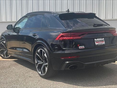 Used 2023 Audi RS Q8 AWD/4WD image 15