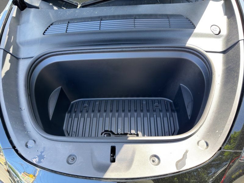 Used 2024 Tesla Model Y Long Range AWD/4WD image 20