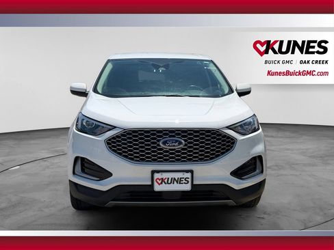 Used 2024 Ford Edge SEL AWD/4WD image 3