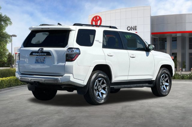 Certified 2023 Toyota 4Runner TRD Off-Road Premium w/ Moonroof Package AWD/4WD image 5