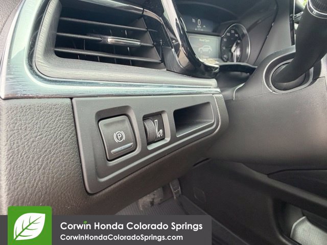 Used 2026 Cadillac XT5 Luxury w/ LPO, Floor Liner Package AWD/4WD image 17