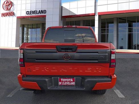 Used 2025 Nissan Frontier PRO-4X AWD/4WD image 6
