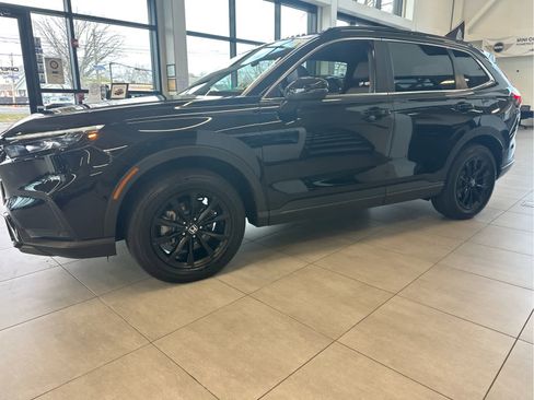 Used 2025 Honda CR-V Sport-L image 2