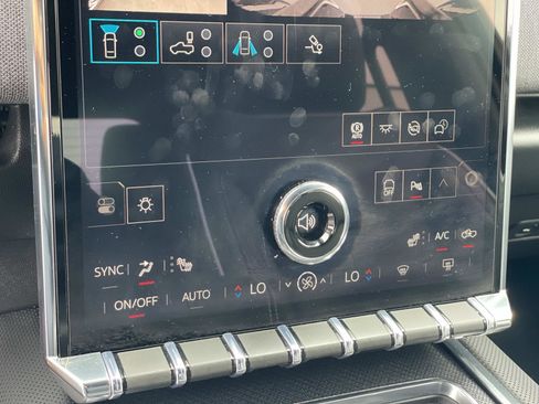Used 2026 GMC Sierra EV Elevation AWD/4WD image 15