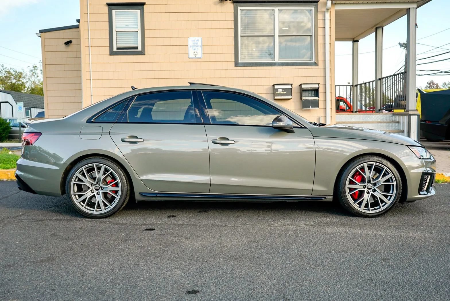 Used 2023 Audi S4 Premium Plus w/ Premium Plus Package AWD/4WD image 4