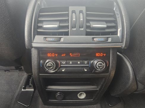 Used 2015 BMW X5 xDrive35i w/ Premium Package image 40