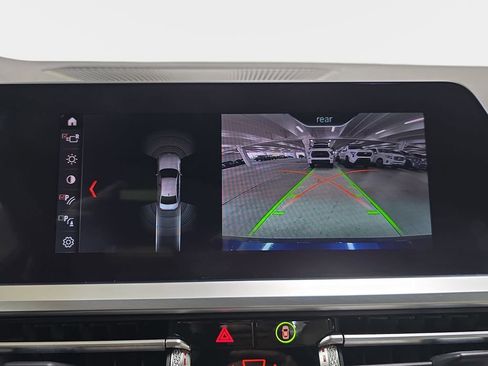 Used 2020 BMW 330i Sedan w/ Convenience Package image 21