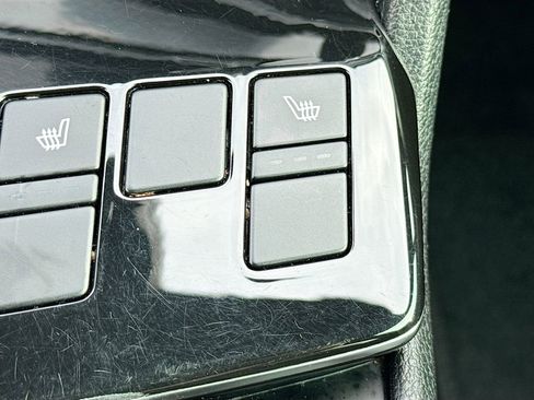 Used 2023 Kia Sportage X-Line w/ X-Line Premium Package image 16