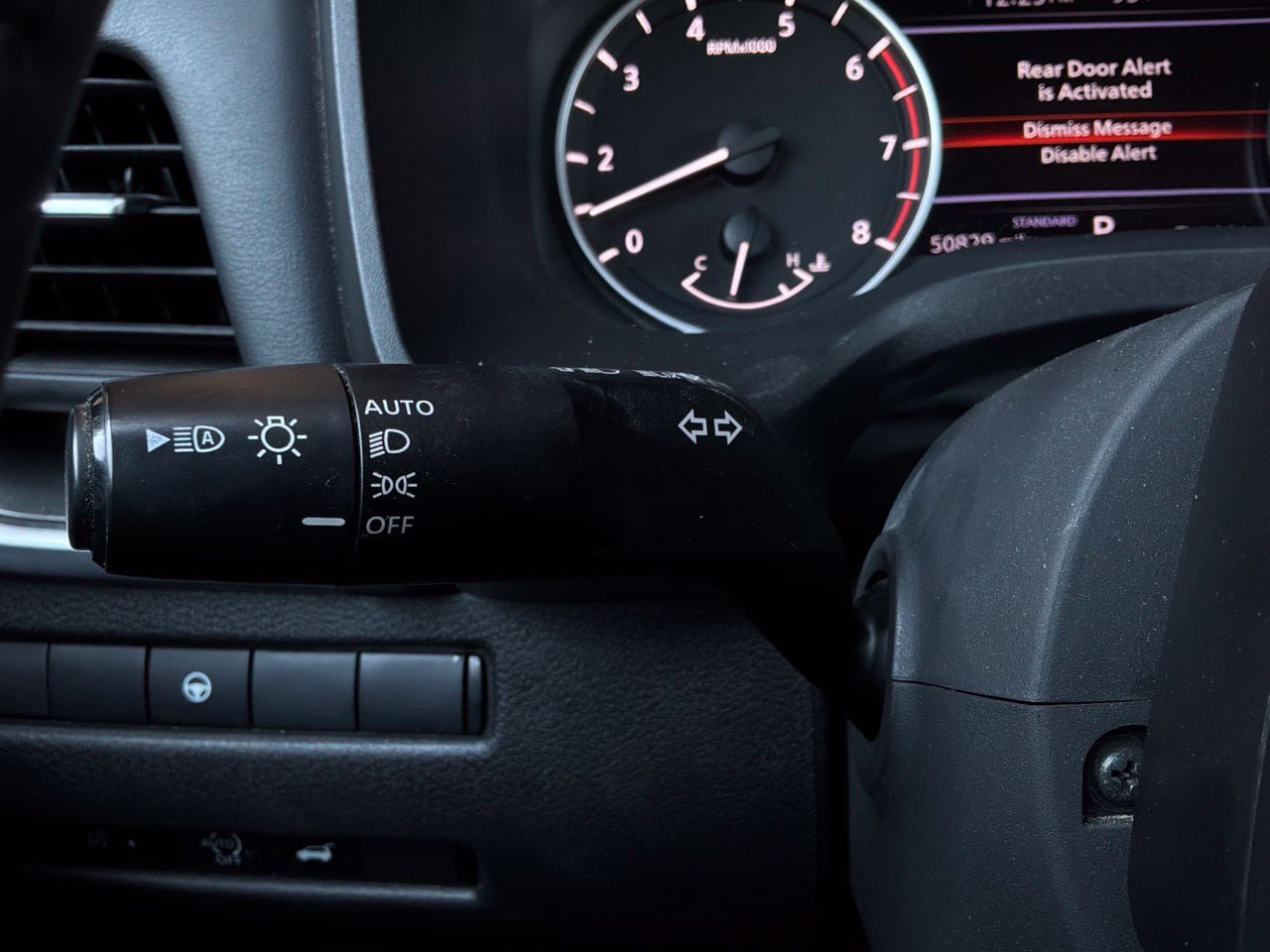 Used 2025 Nissan Rogue SV FWD image 38