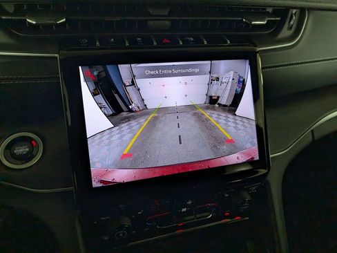 New 2025 Jeep Grand Cherokee L Limited w/ Black Appearance Package image 25