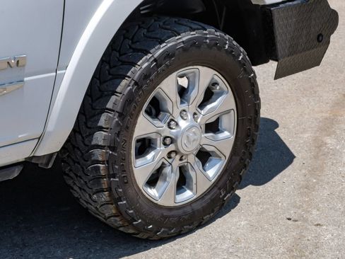 Used 2022 RAM 2500 Limited AWD/4WD image 62