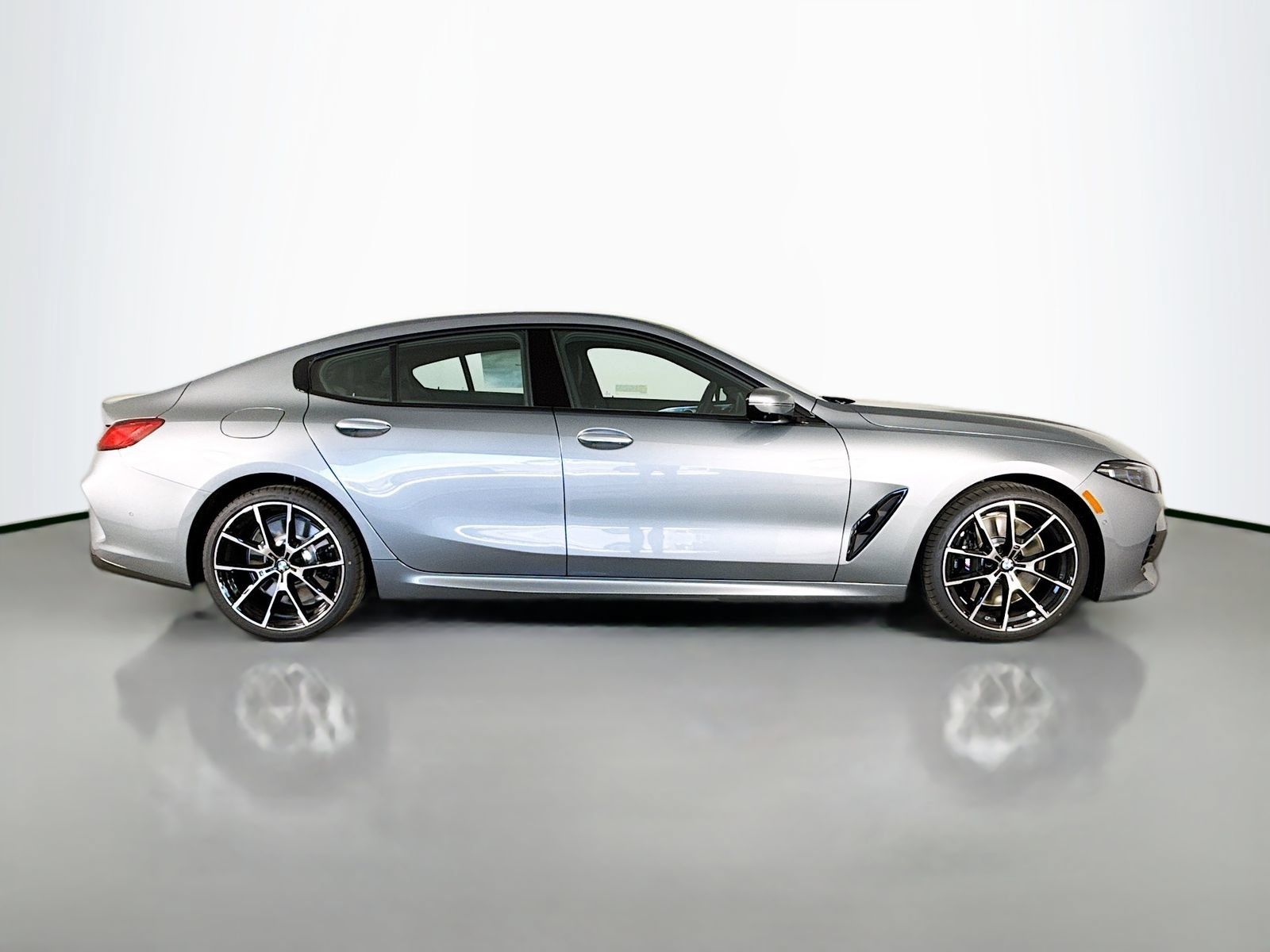 Used 2026 BMW 840i RWD image 8