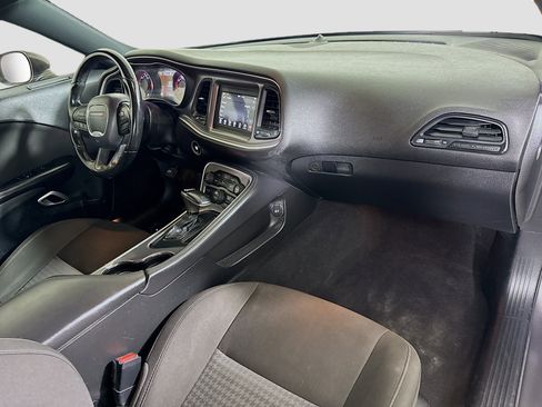 Used 2020 Dodge Challenger R/T image 28