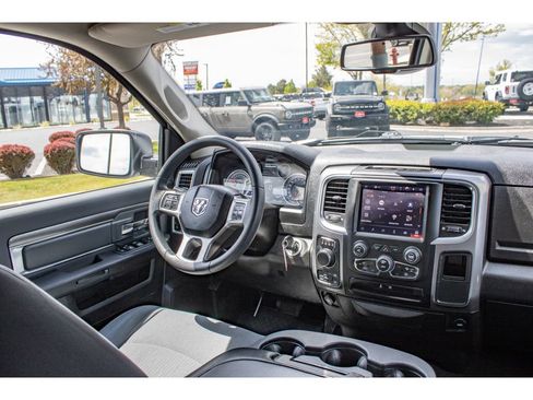 Used 2023 RAM 1500 Classic SLT w/ Electronics Group AWD/4WD image 18