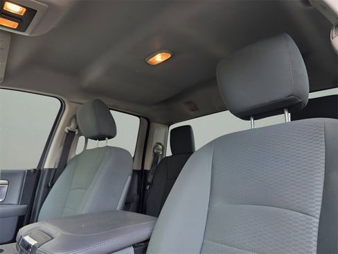 Used 2015 RAM 1500 Classic SLT image 20