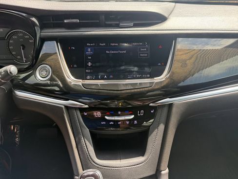 Used 2022 Cadillac XT6 Premium Luxury FWD image 24