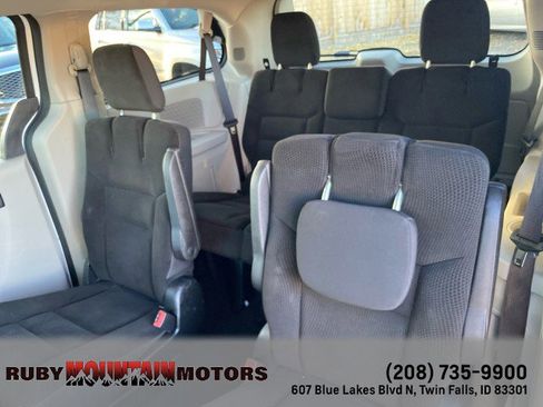 Used 2017 Dodge Grand Caravan SE w/ Power Window Group image 21