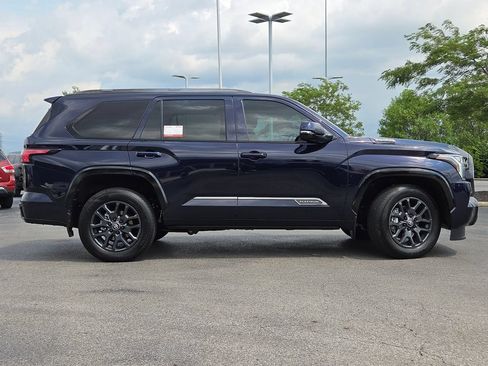 Used 2026 Toyota Sequoia Platinum AWD/4WD image 17