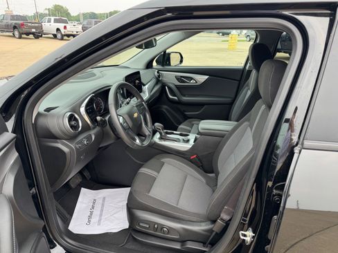 Used 2024 Chevrolet Blazer LT image 10