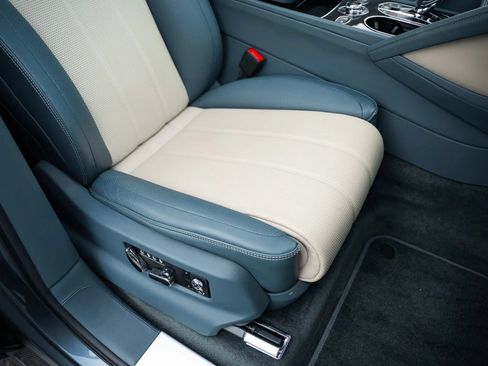 Used 2021 Bentley Bentayga Speed AWD/4WD image 33