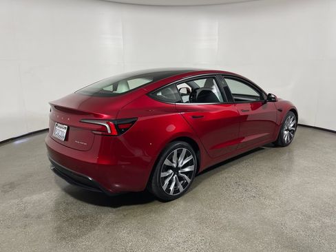 Used 2025 Tesla Model 3 Long Range AWD/4WD image 3