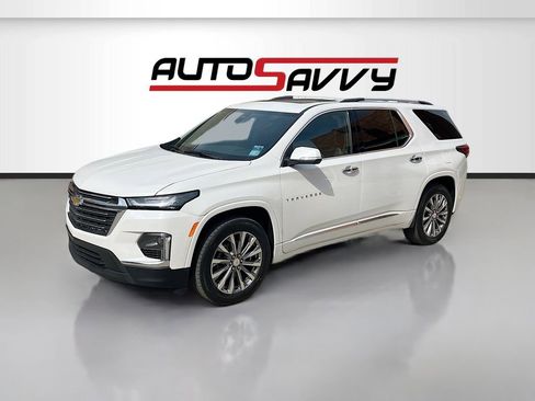 Used 2023 Chevrolet Traverse Premier w/ LPO, Floor Liner Package AWD/4WD image 3