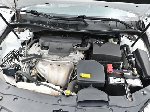 Used 2015 Toyota Camry LE FWD image 27