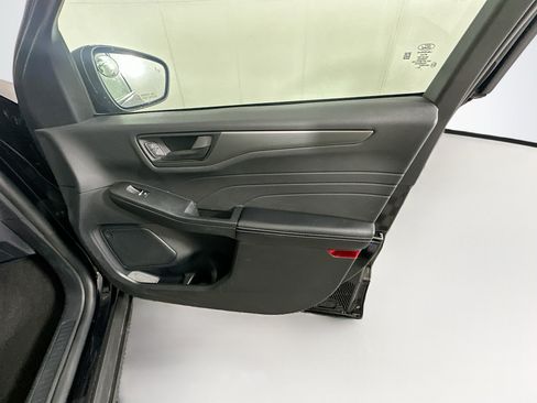 Used 2025 Ford Escape Active FWD image 30