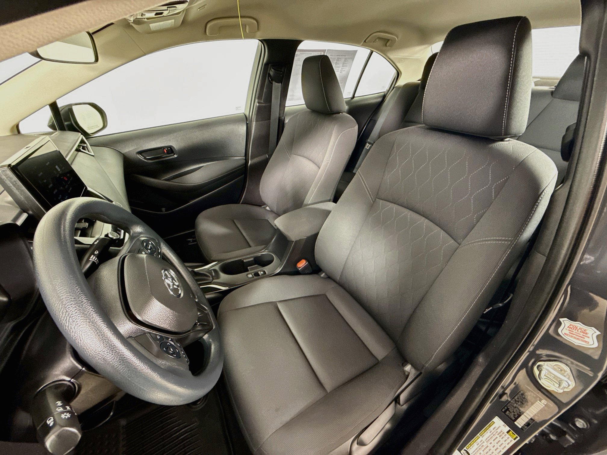 Certified 2025 Toyota Corolla LE FWD image 21