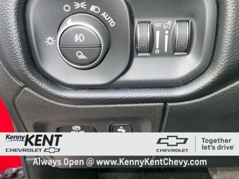 Used 2019 RAM 1500 Laramie w/ Sport Appearance Package image 33