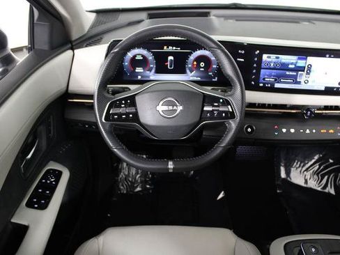 Certified 2023 Nissan Ariya FWD image 7