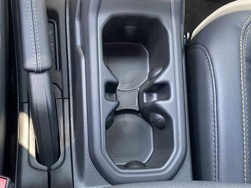 New 2025 Jeep Wrangler Sahara image 27