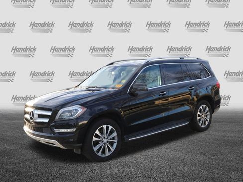 Used 2016 Mercedes-Benz GL 450 4MATIC image 5