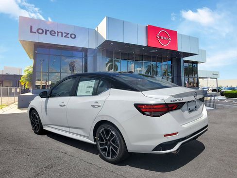 New 2025 Nissan Sentra SR w/ SR Premium Package image 6