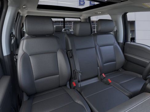 New 2025 Ford F250 Lariat w/ Chrome Package image 10