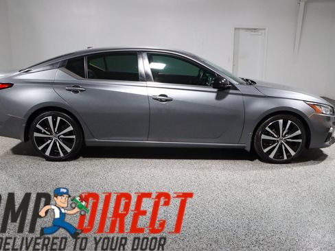 Used 2020 Nissan Altima 2.5 SR FWD image 5