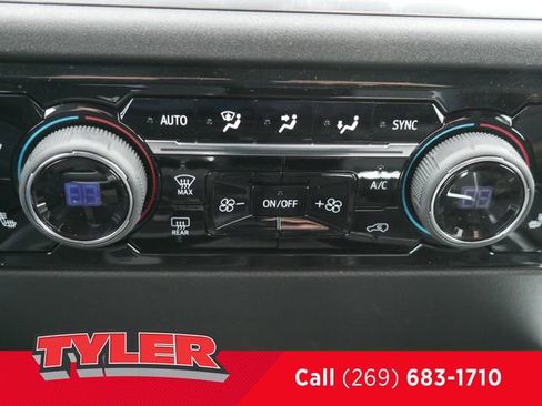 New 2026 Chevrolet Silverado 1500 LT w/ Z71 Off-Road Package image 36