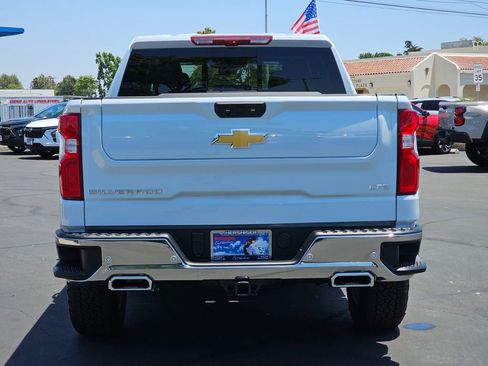 New 2026 Chevrolet Silverado 1500 LTZ w/ LTZ Premium Package AWD/4WD image 5