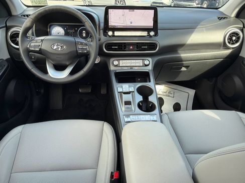 Used 2023 Hyundai Kona Limited FWD image 22