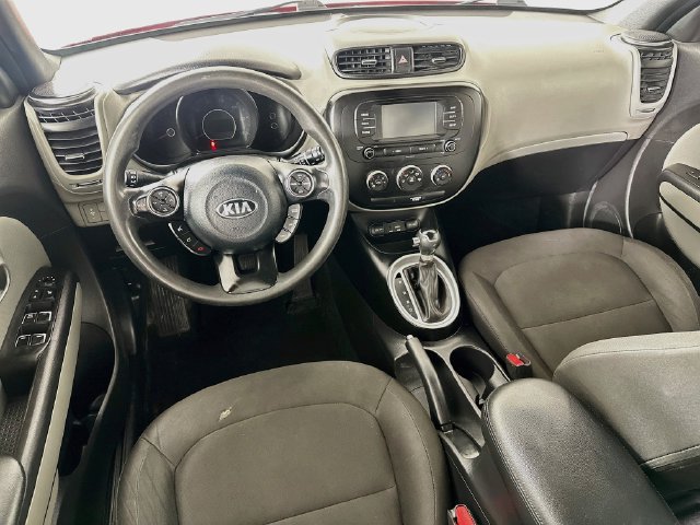 Used 2019 Kia Soul FWD image 27