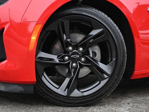 Used 2024 Chevrolet Camaro LT image 14