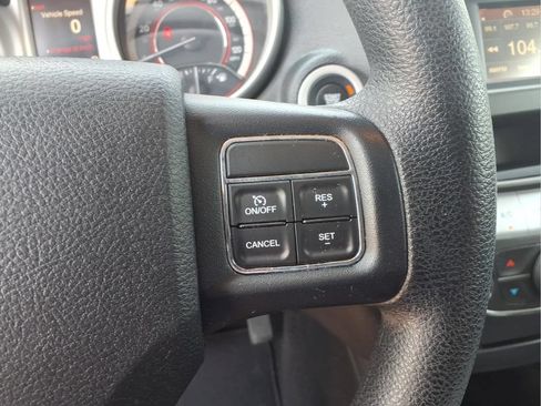 Used 2016 Dodge Journey SE w/ Flexible Seating Group FWD image 13
