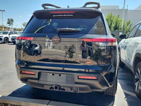 Used 2026 Nissan Pathfinder Rock Creek AWD/4WD image 4