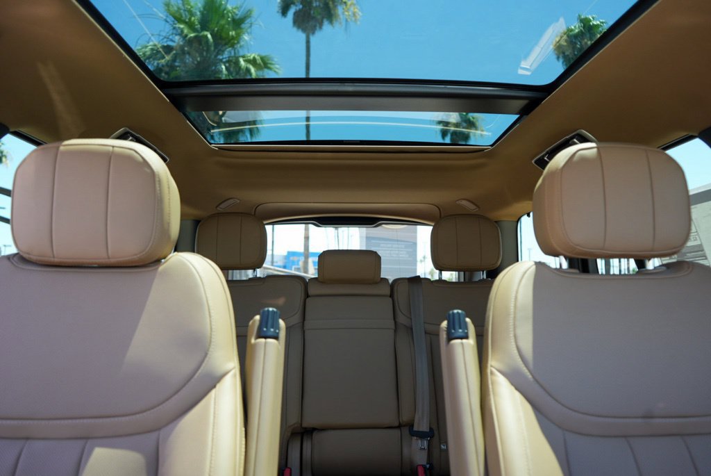 New 2026 Land Rover Range Rover SE AWD/4WD image 15