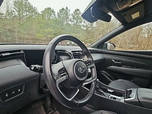 Used 2022 Hyundai Santa Cruz Limited image 9