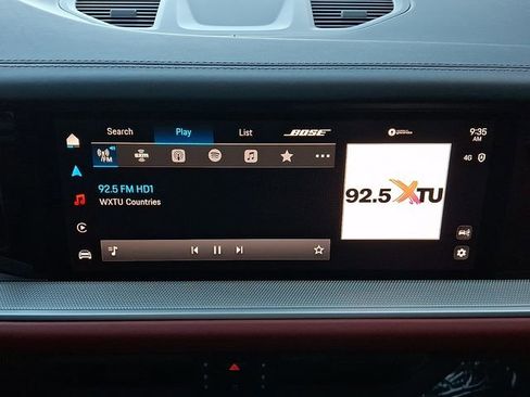 Certified 2025 Porsche Cayenne image 23