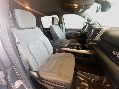 Used 2021 RAM 1500 Big Horn RWD image 27