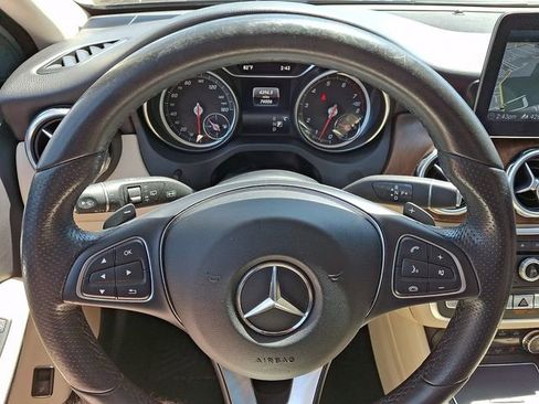 Used 2018 Mercedes-Benz GLA 250 4MATIC image 20